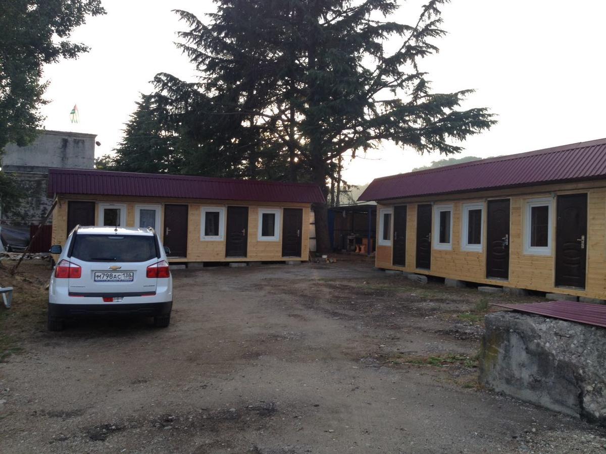 Guest House Tri Topolya Lidzava 外观 照片