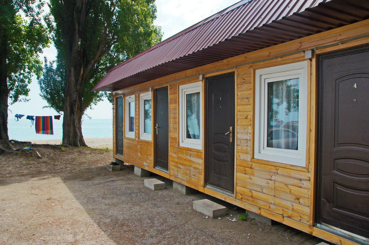 Guest House Tri Topolya Lidzava 外观 照片